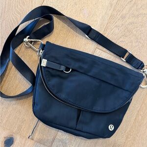 Lululemon All Night Festival Bag